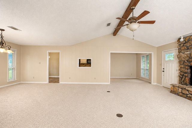 2221 Meadowpond Trail, White Hall, AR 71602