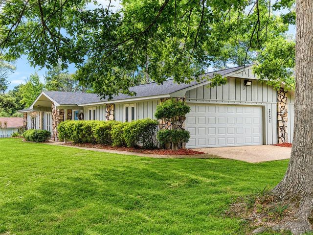 2221 Meadowpond Trail, White Hall, AR 71602