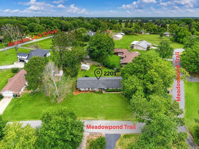 2221 Meadowpond Trail, White Hall, AR 71602