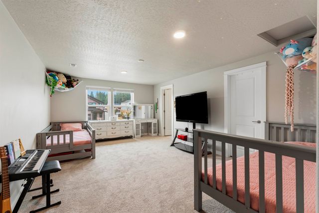 1486 W 67TH Ave, Spokane, WA 99224
