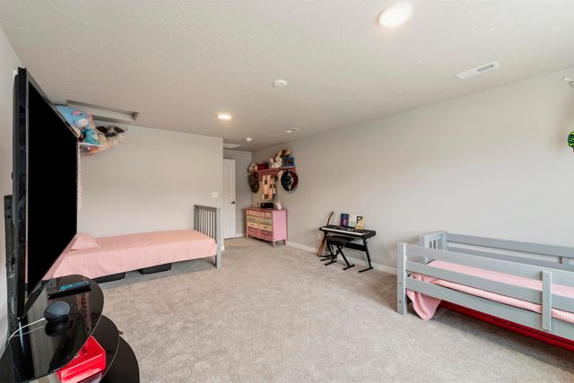 1486 W 67TH Ave, Spokane, WA 99224