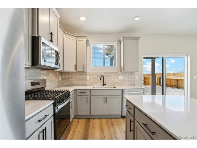 17783 E 94th Pl, Commerce City, CO 80022