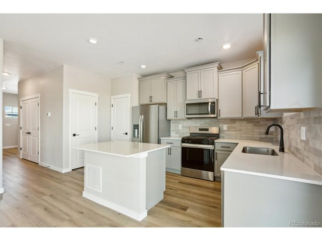 17783 E 94th Pl, Commerce City, CO 80022