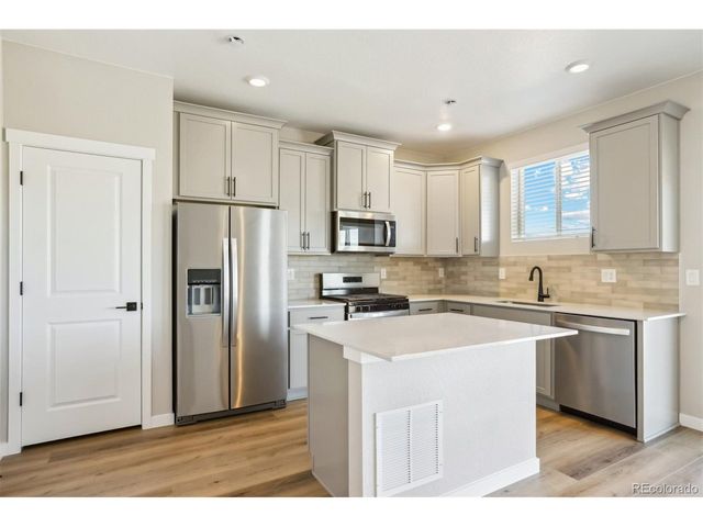 17783 E 94th Pl, Commerce City, CO 80022