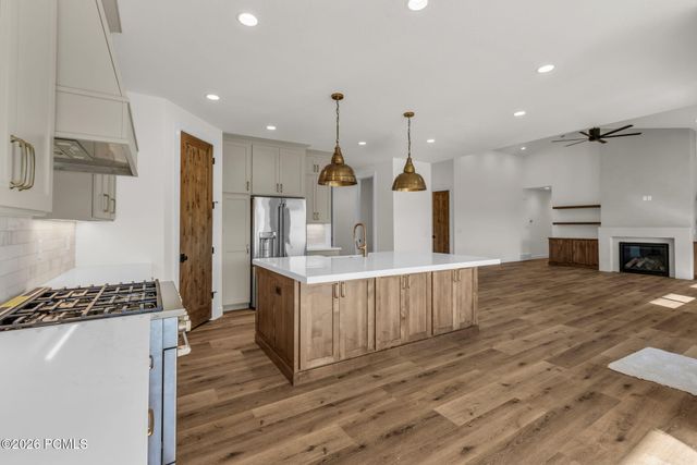 1449 Sage Way, Francis, UT 84036