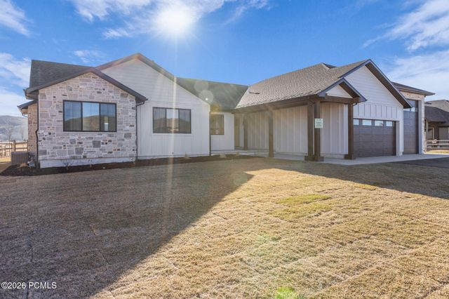1449 Sage Way, Francis, UT 84036