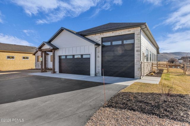 1449 Sage Way, Francis, UT 84036