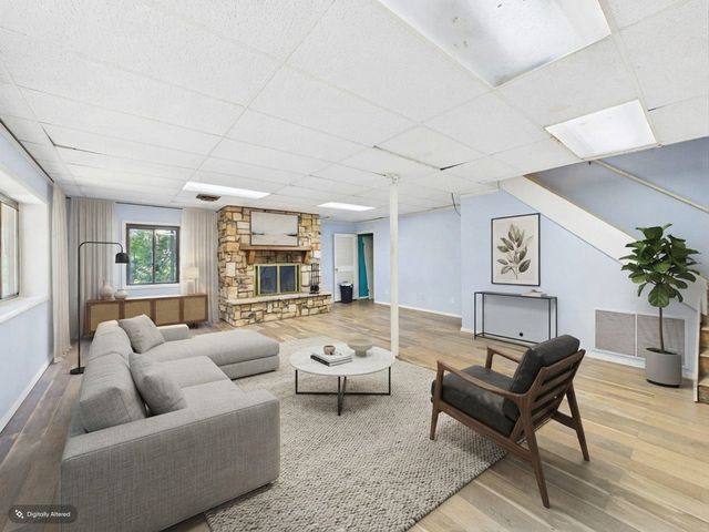 248 Gideon Rd, Huntington, WV 25705