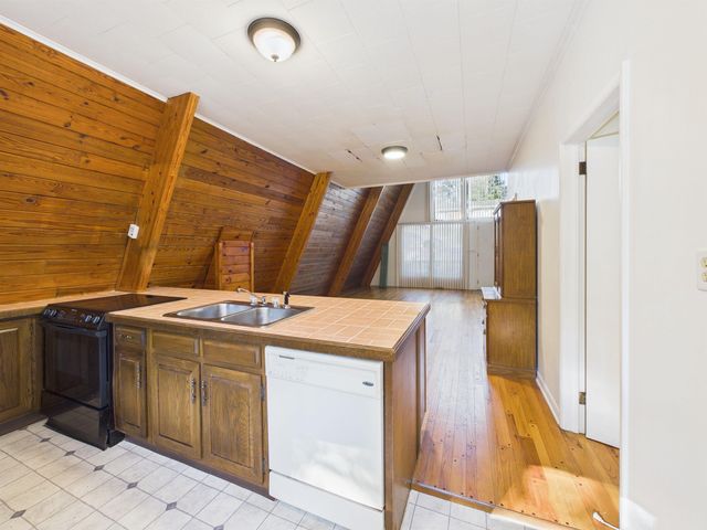 248 Gideon Rd, Huntington, WV 25705