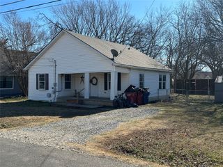 449 Rigsby Drive, Van Alstyne, TX 75495