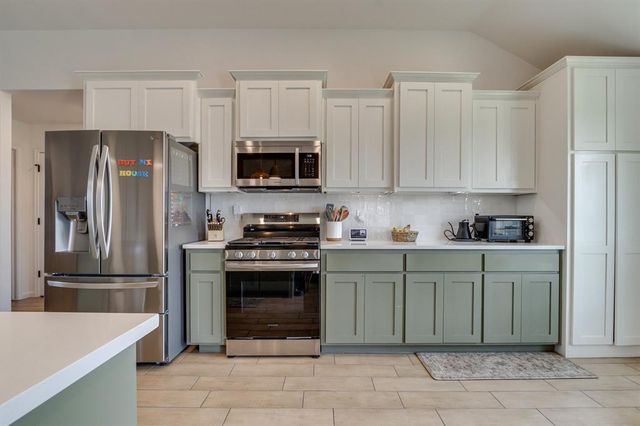 8600 NW 77th Place, Oklahoma City, OK 73132