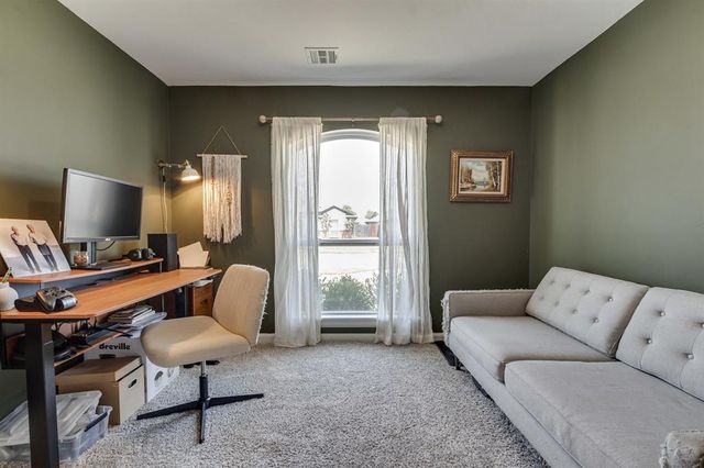 8600 NW 77th Place, Oklahoma City, OK 73132