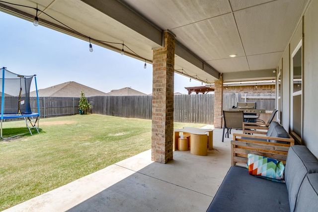 8600 NW 77th Place, Oklahoma City, OK 73132