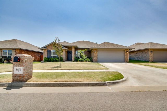 8600 NW 77th Place, Oklahoma City, OK 73132