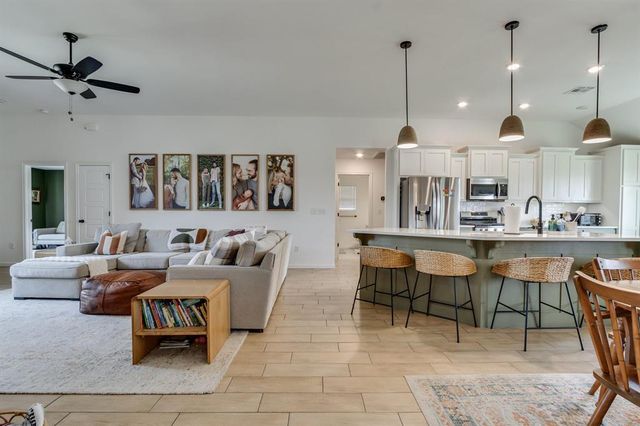 8600 NW 77th Place, Oklahoma City, OK 73132