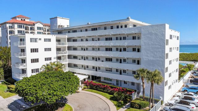 33 Ocean Avenue 202, Palm Beach Shores, FL 33404