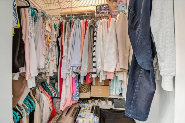 33 Ocean Avenue 202, Palm Beach Shores, FL 33404