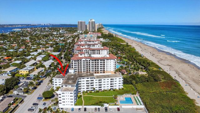 33 Ocean Avenue 202, Palm Beach Shores, FL 33404