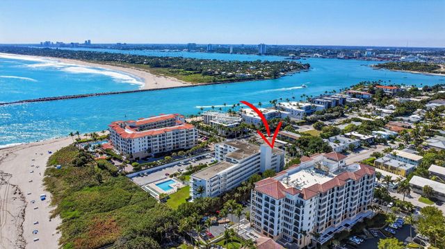33 Ocean Avenue 202, Palm Beach Shores, FL 33404