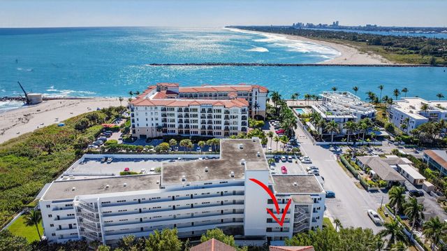 33 Ocean Avenue 202, Palm Beach Shores, FL 33404