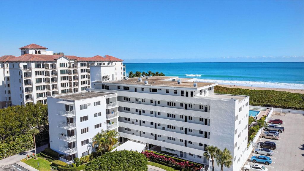 33 Ocean Avenue 202, Palm Beach Shores, FL 33404