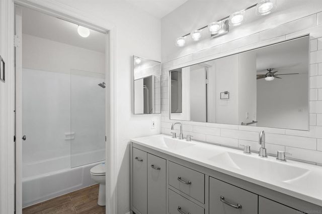 4285 Caminito Pintoresco, San Diego, CA 92108