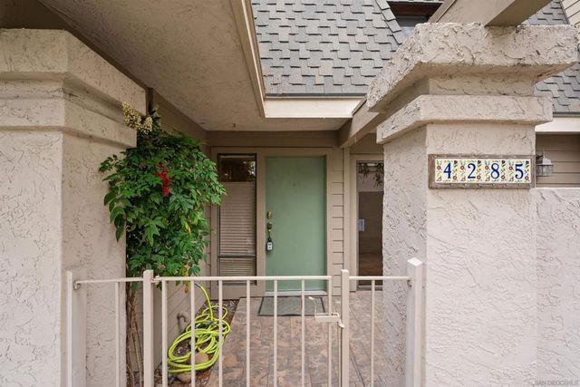 4285 Caminito Pintoresco, San Diego, CA 92108