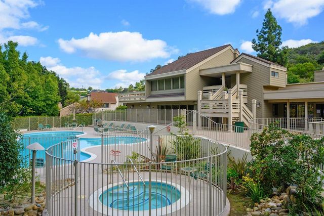 4285 Caminito Pintoresco, San Diego, CA 92108