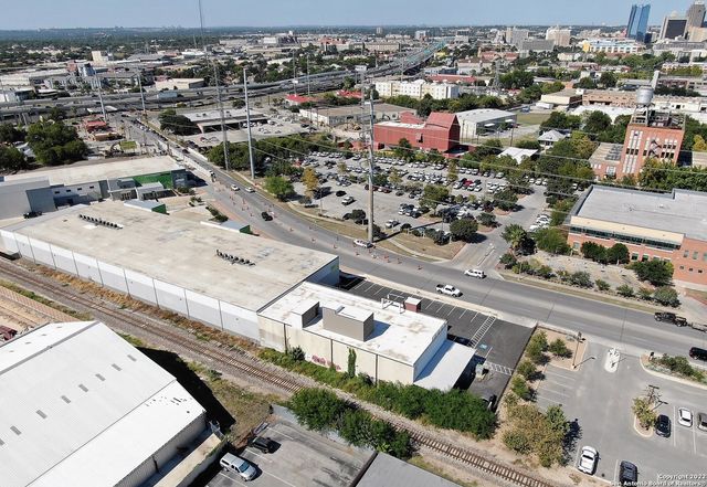 1964 S ALAMO ST, San Antonio, TX 78204