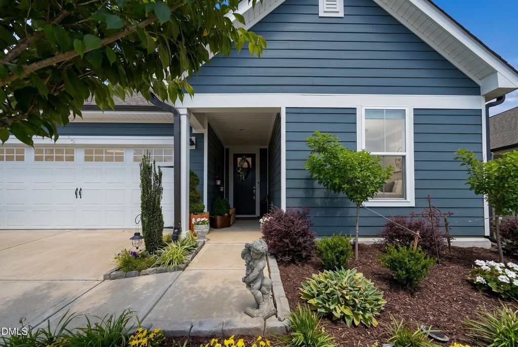 484 Steeplechase Boulevard, Clayton, NC 27520