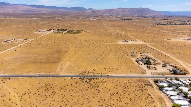 0 Ottawa, Apple Valley, CA 90307