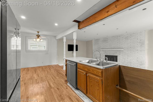 9133 Tavistock Drive, Plymouth Charter Township, MI 48170