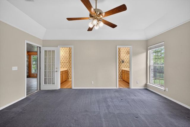 4609 Slayton Road, Cleburne, TX 76031