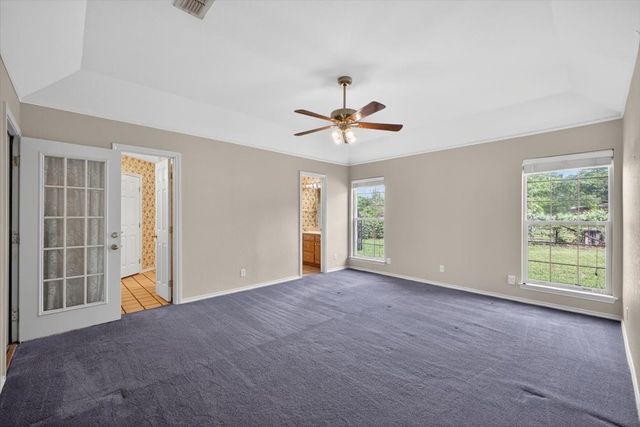 4609 Slayton Road, Cleburne, TX 76031