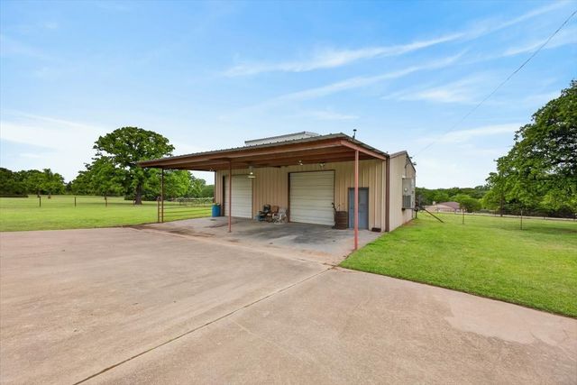 4609 Slayton Road, Cleburne, TX 76031