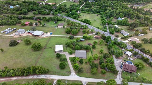 4609 Slayton Road, Cleburne, TX 76031