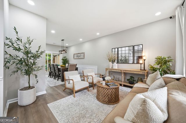 3990 Mapleton Downs NW, Kennesaw, GA 30144