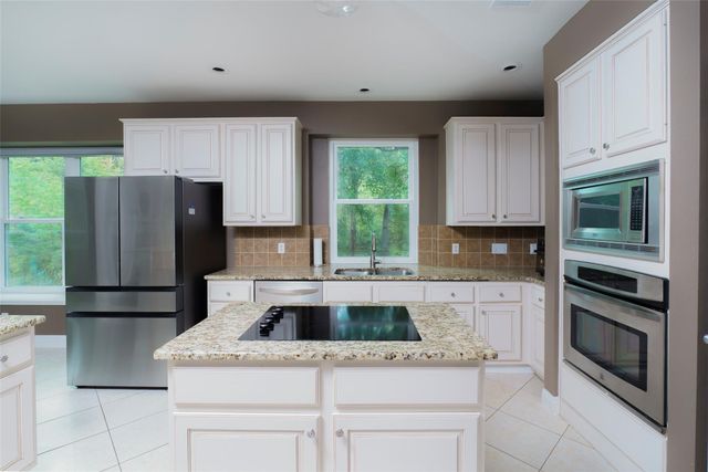 10619 Skyflower DR, Austin, TX 78759