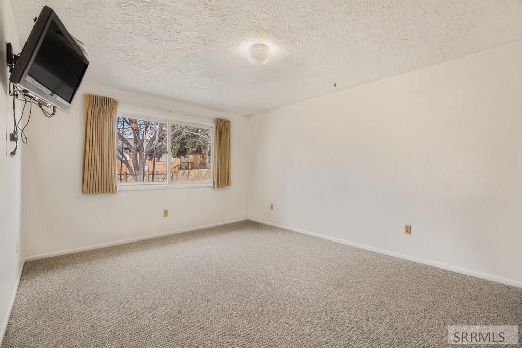 Image 11 of property listing at 1775 Caribou Street, Idaho Falls, ID 83401