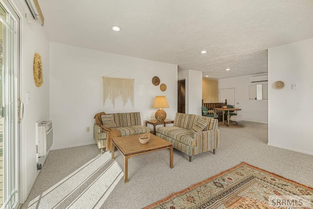 Image 3 of property listing at 1775 Caribou Street, Idaho Falls, ID 83401