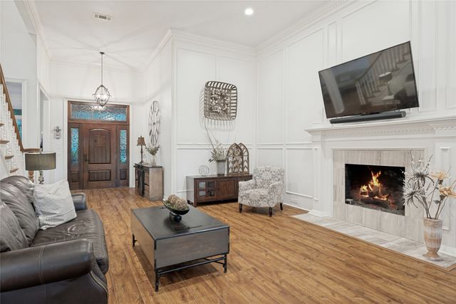 2034 Hillcrest Court, Mckinney, TX 75072