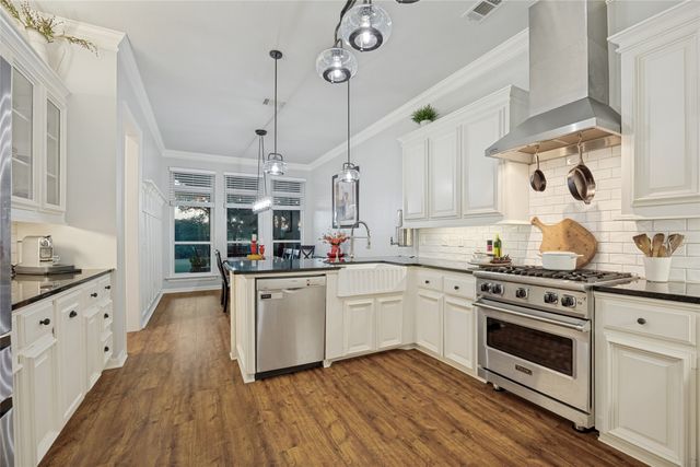 2034 Hillcrest Court, Mckinney, TX 75072