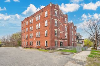 18-24 Coomes St, Springfield, MA 01108