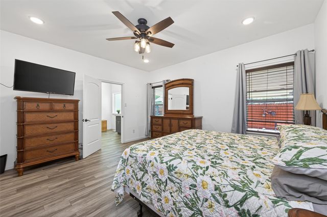 17503 Deer Creek Drive, Spring, TX 77379