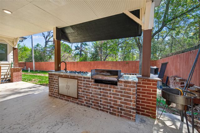 17503 Deer Creek Drive, Spring, TX 77379