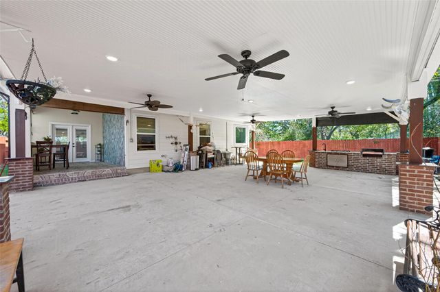 17503 Deer Creek Drive, Spring, TX 77379