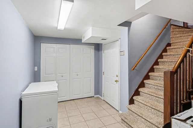 5 Merwood Drive E, Battle Creek, MI 49017