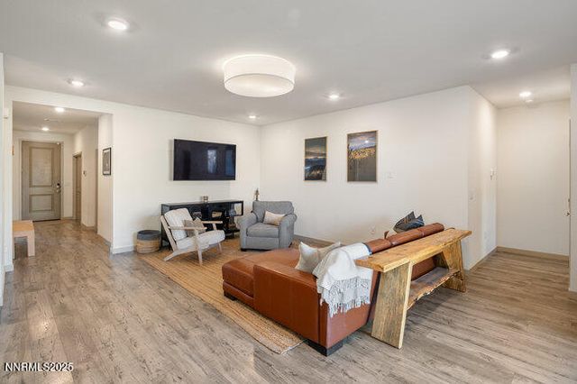 8405 Castletroy Drive, Verdi, NV 89439