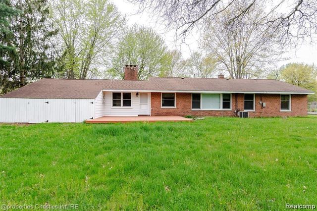 6881 W Dartmoor Road, West Bloomfield, MI 48322