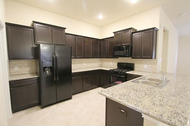 722 Mill Spring Court, Rosenberg, TX 77469